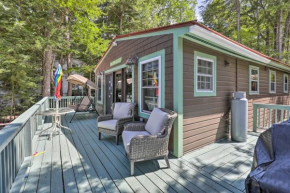 Lake Hermit Cabin with Kayaks and Paddleboards!